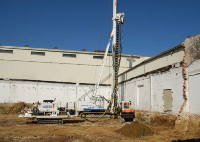 Palazzina Uffici One Martini - Fasi di trivellazione pali CFA